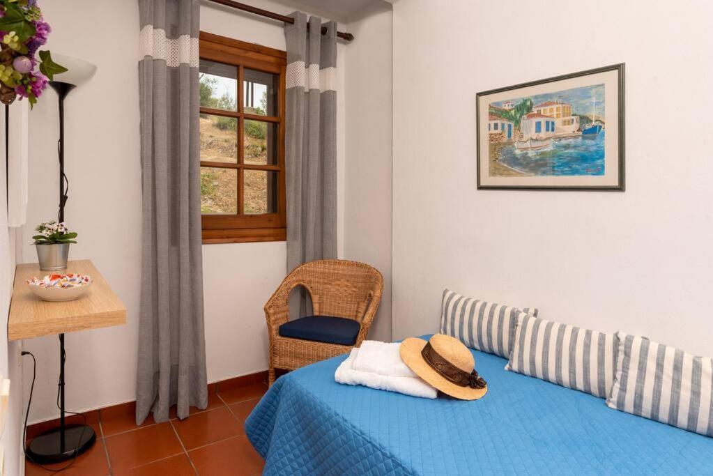 Seaside House With View Over Pagasitikos أفيسوس المظهر الخارجي الصورة